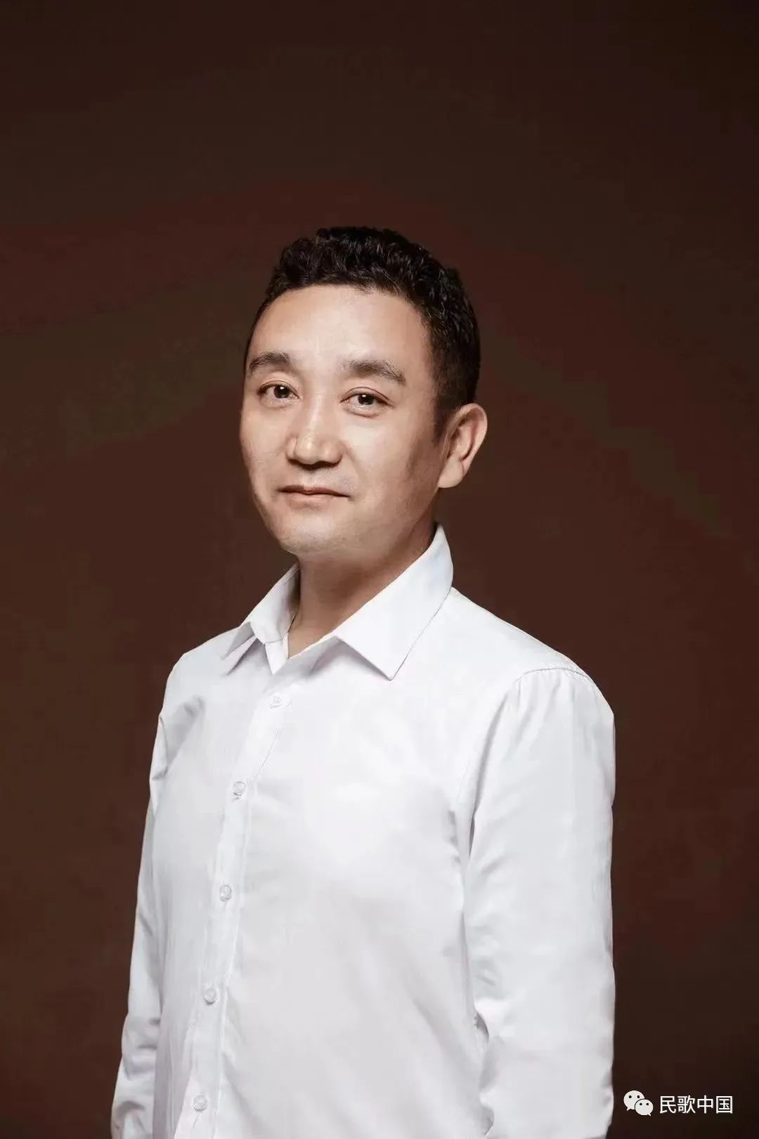 次旦卓玛、丁增多吉《听说林芝的桃花开了》，带你感受“西藏江南”之美！休闲区蓝鸢梦想 - Www.slyday.coM