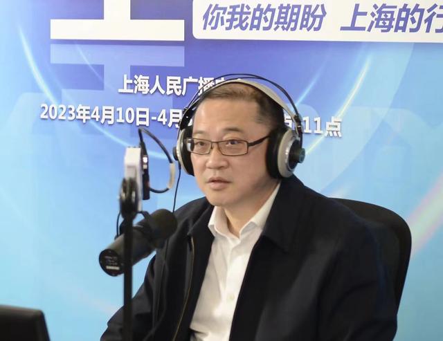 4月26日,上海市道路运输管理局局长刘斌做客"2023民生访谈".