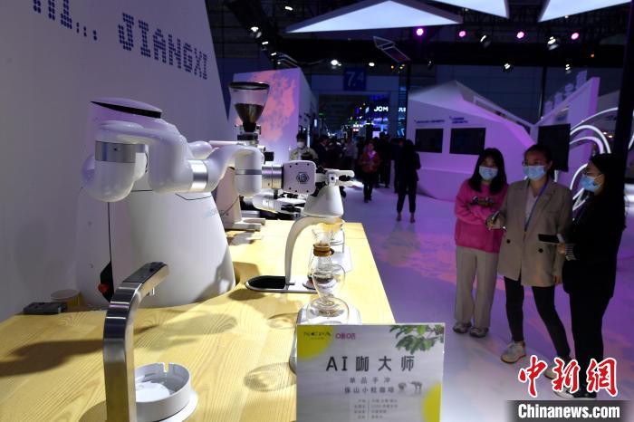 第六届数字中国建设成果展览会：前沿数字技术集中展现休闲区蓝鸢梦想 - Www.slyday.coM