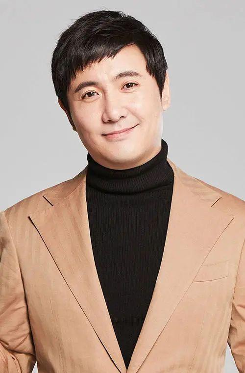 沈腾疑似病情恶化,独自赴日本治疗,王琦身材发福夜会男子惹争议__财经