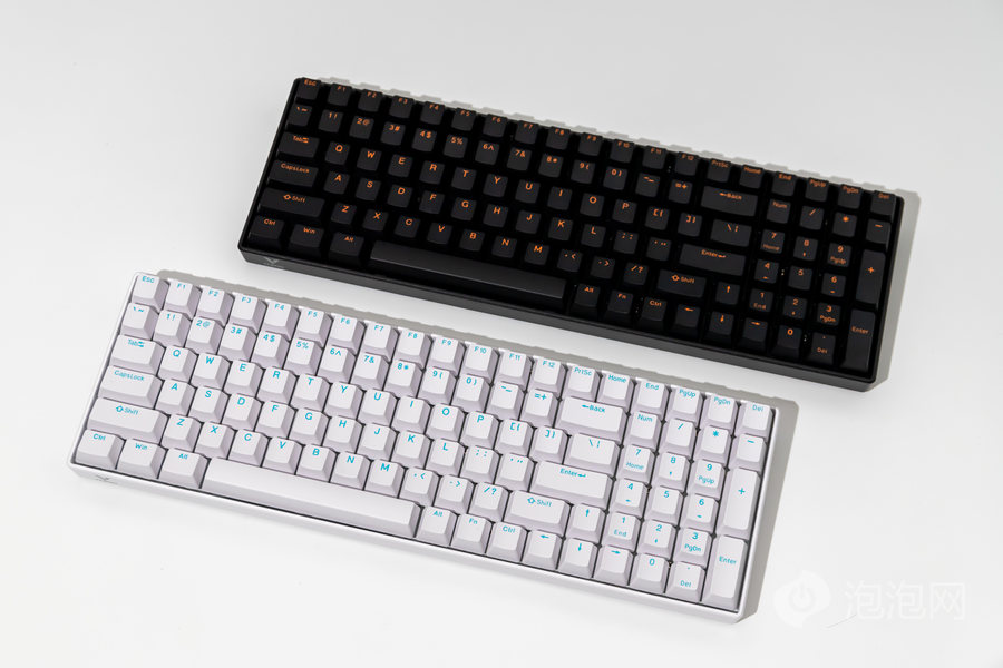 雷柏v500diy100键盘评测全键可热插拔的96配列游戏利器