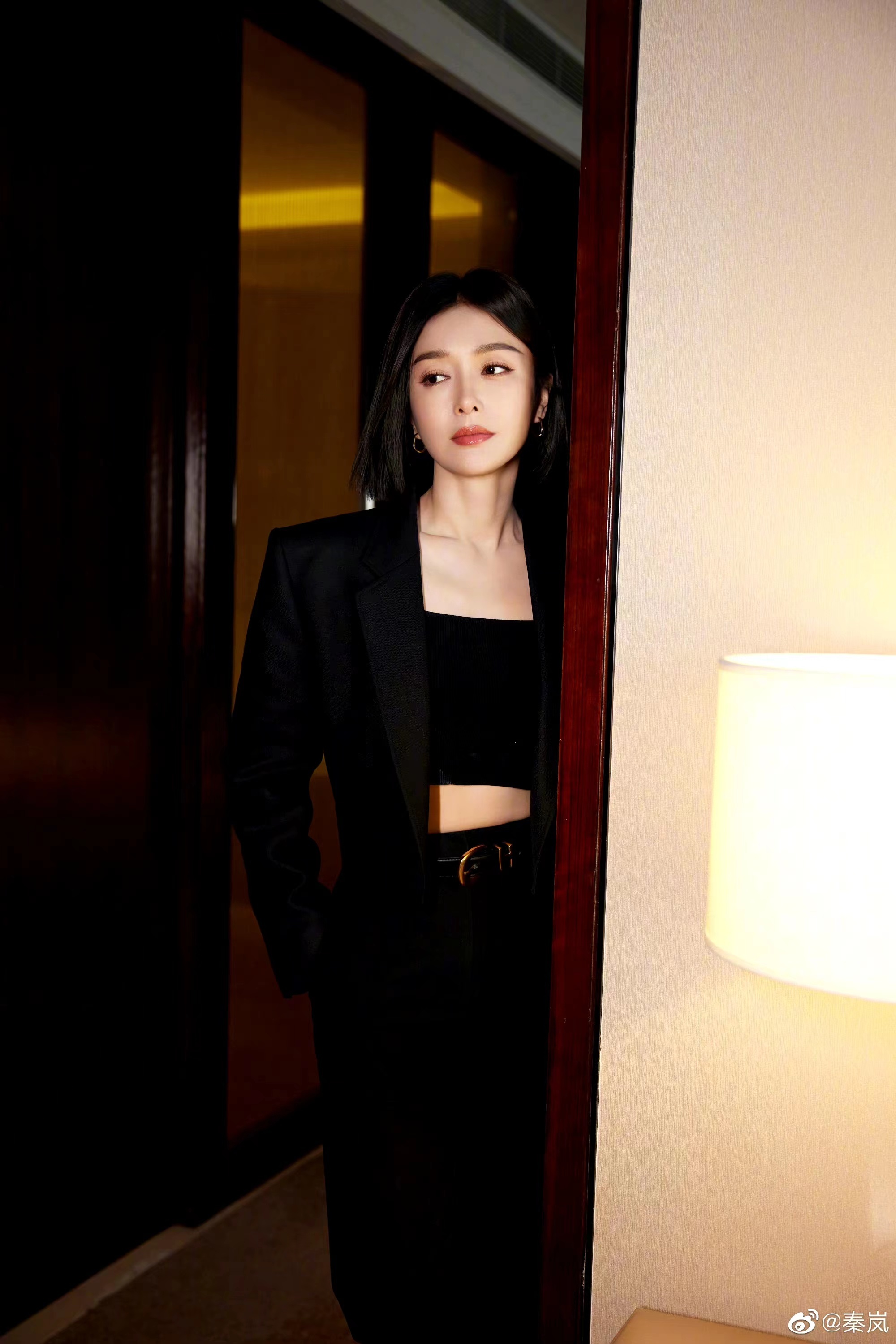 秦岚|优雅|一天_新浪新闻