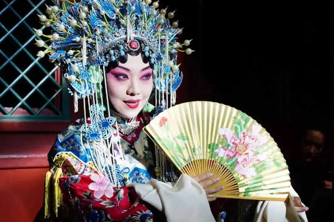 "会馆有戏"京剧《贵妃醉酒》选段剧照