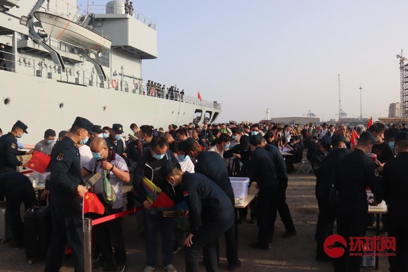 三次撤侨航迹遍及亚非欧!专家:中国海军担负撤侨任务已是新常态|撤侨|中国海军|苏丹_新浪新闻