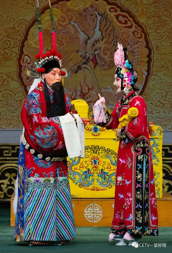 凌珂饰杨延辉 郭玮饰铁镜公主 摄影:孙觉非