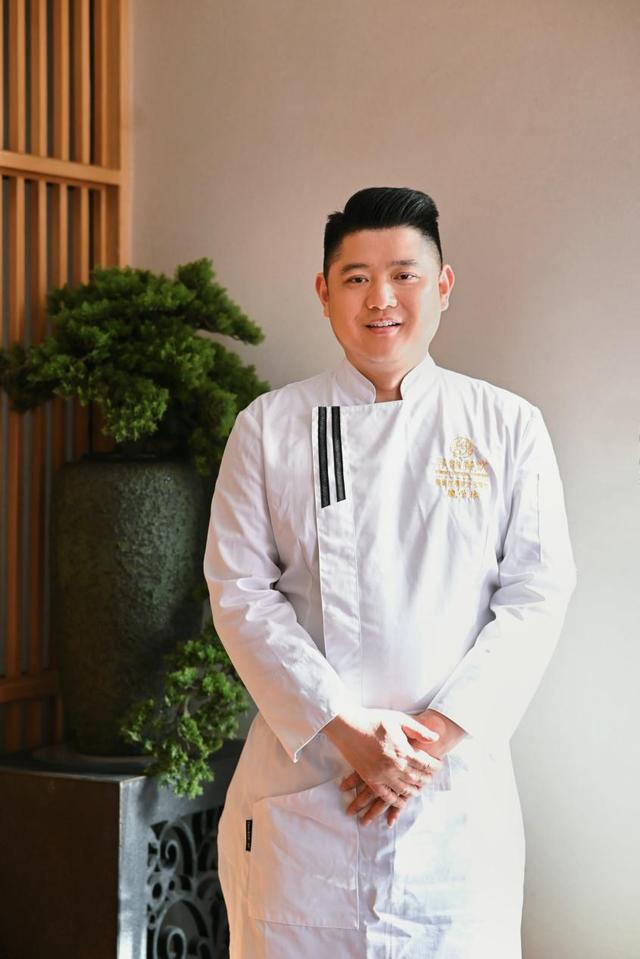 魏学林先生是寻魏·金陵十二菜的创始人,同时也是寻魏·随园的创始人.