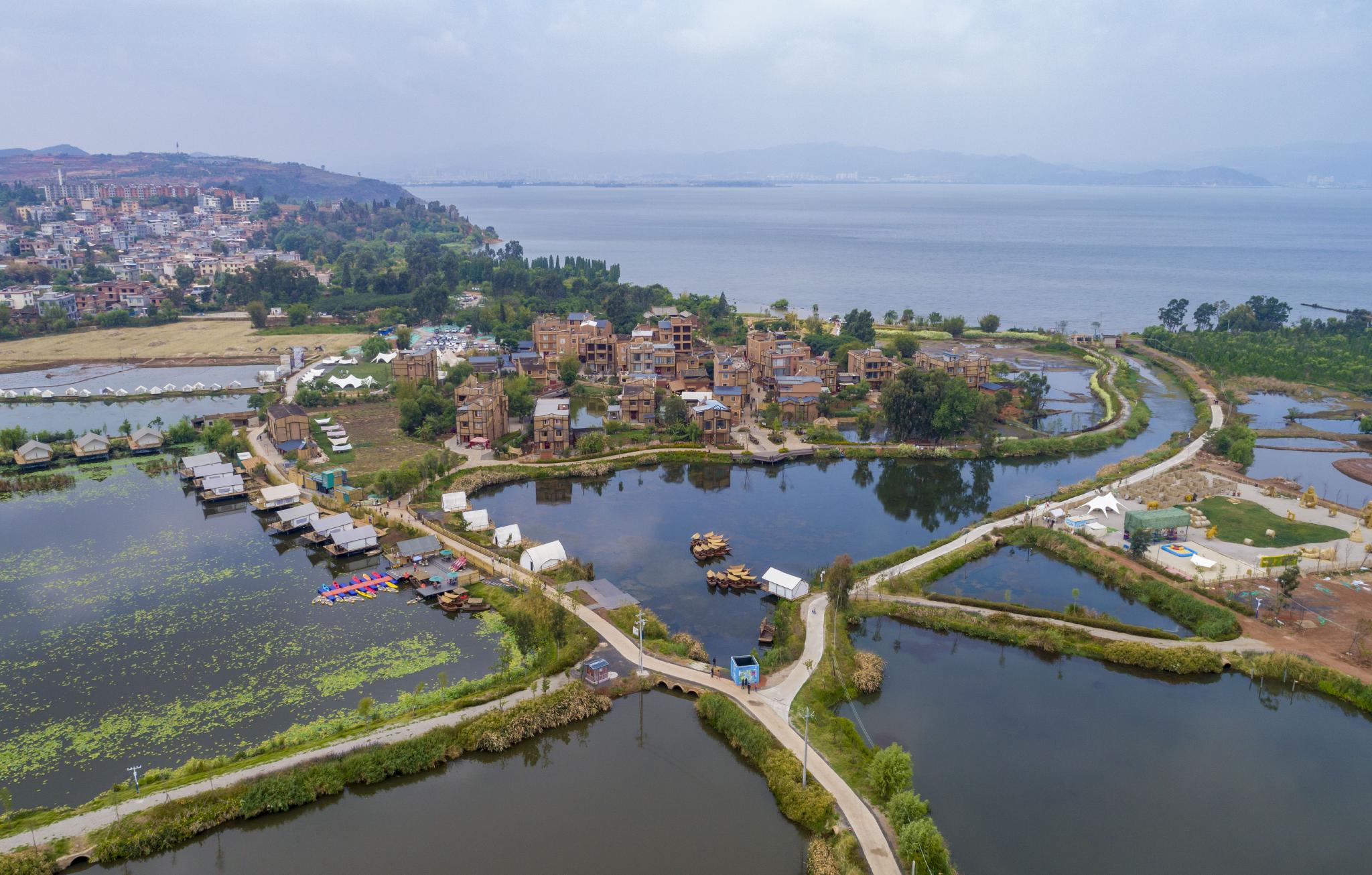 小渔村依托滇池生态富民