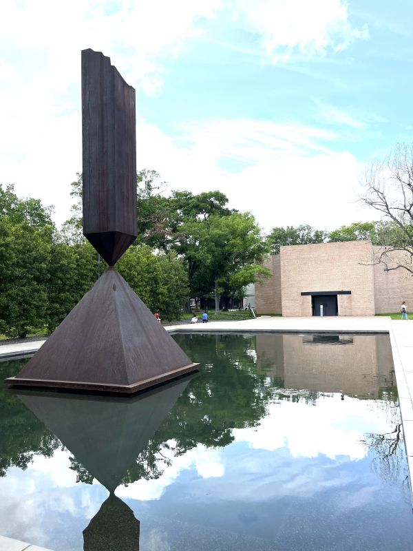 艺术行走|罗斯科教堂:艺术的沉思净地