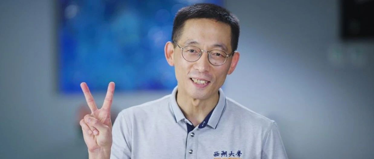 施一公：我平均每晚睡5小时，每隔一天跑一次，每次10公里起|施一公|清华大学|生命科学_新浪新闻