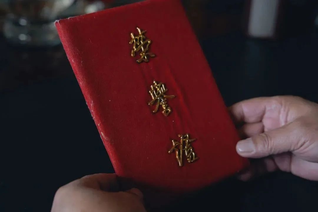 这，是属于他们的“劳动”故事……休闲区蓝鸢梦想 - Www.slyday.coM