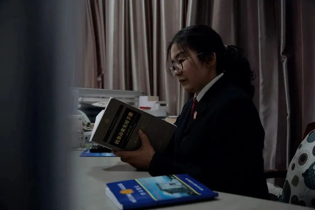 这，是属于他们的“劳动”故事……休闲区蓝鸢梦想 - Www.slyday.coM