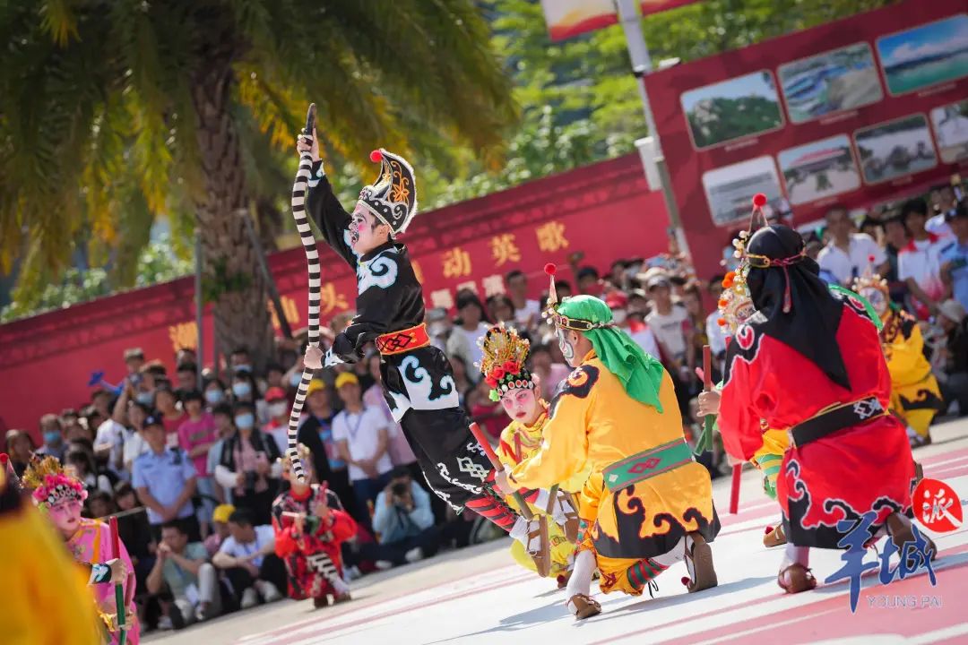 飒爽英姿的英歌队员