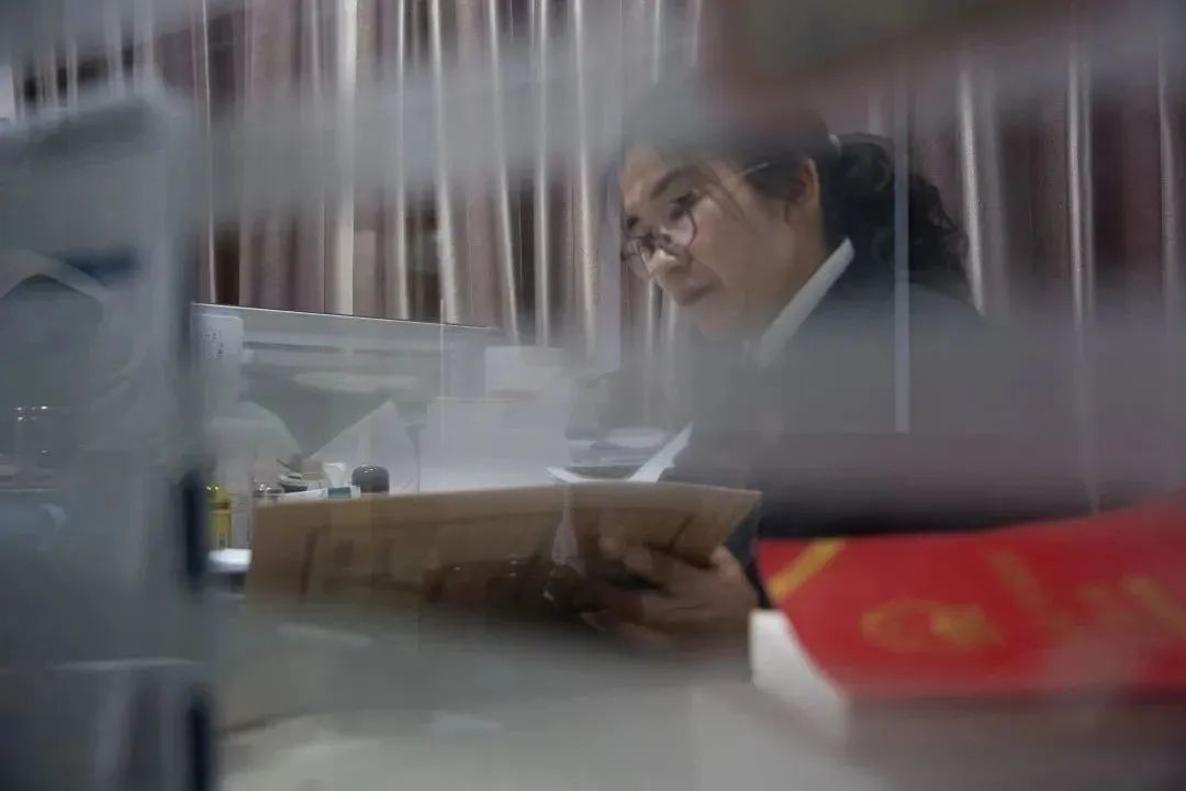 这，是属于他们的“劳动”故事……休闲区蓝鸢梦想 - Www.slyday.coM