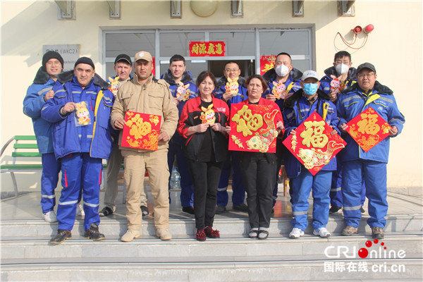 坚守在乌兹别克斯坦的“石油青年”林棋：“只有贴近泥土，才能找到要扎根的地方”休闲区蓝鸢梦想 - Www.slyday.coM
