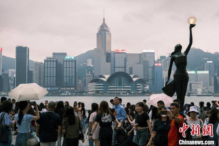 “五一”小长假内地游客充分体验香港多元化魅力|长洲|游客|内地游客