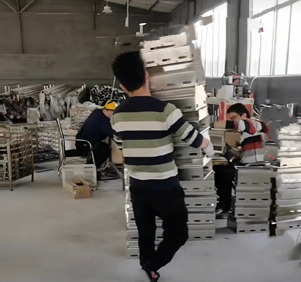 销量暴涨60倍登上热榜，商家卖断货！它被淄博烧烤带火了休闲区蓝鸢梦想 - Www.slyday.coM
