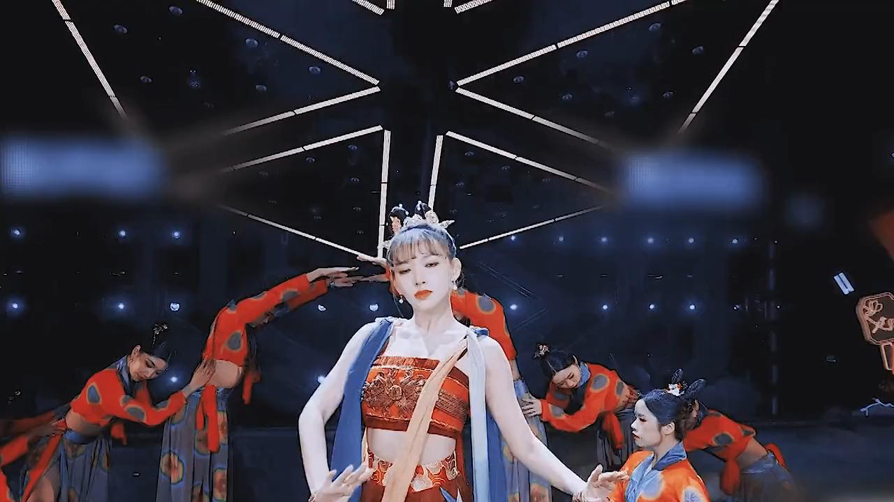程潇敦煌舞蹈真的到头了,这也太美了吧 了不起舞社