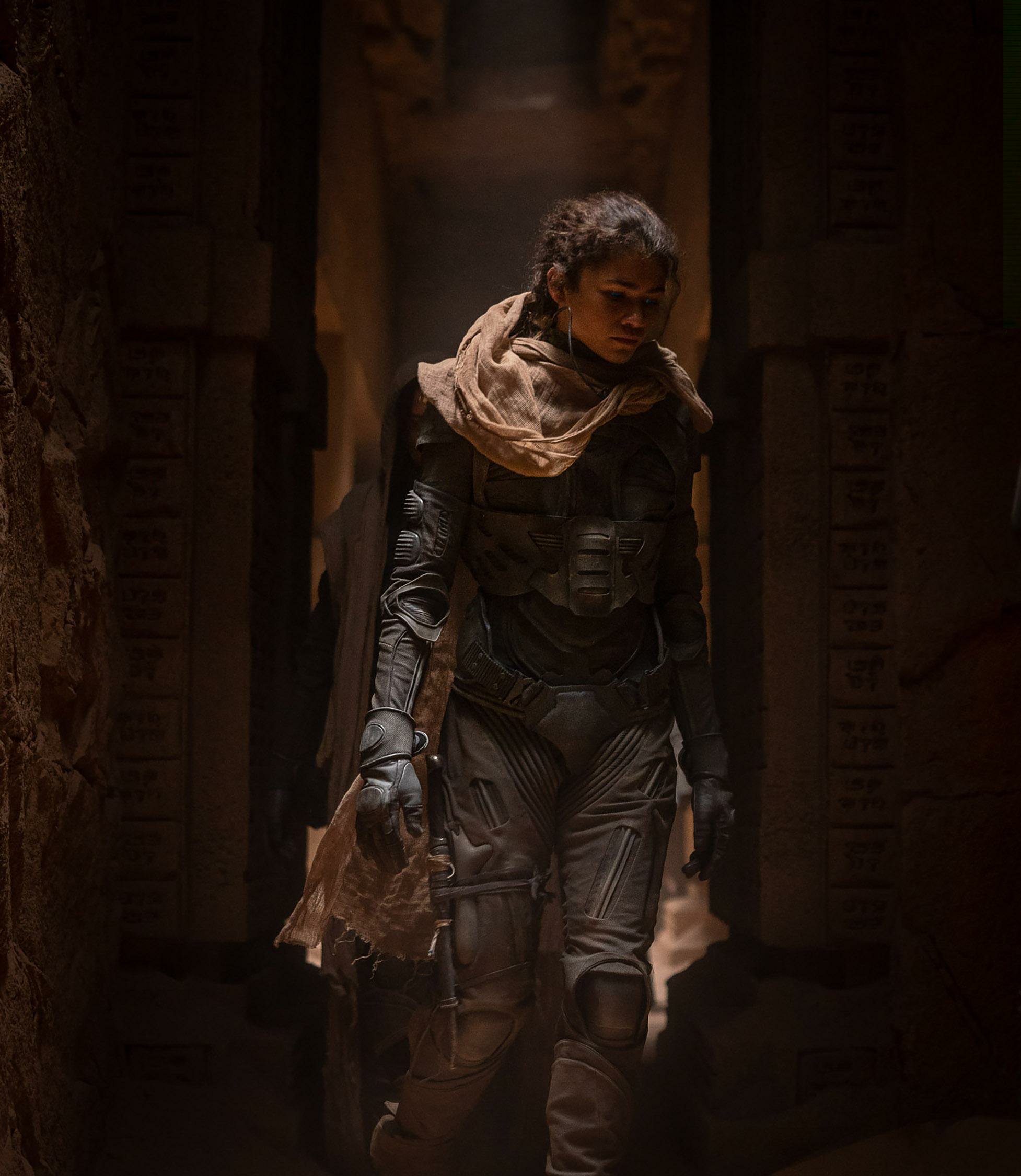 再曝光多张无水印极清剧照!年度期待啊!收图|沙丘_新浪新闻