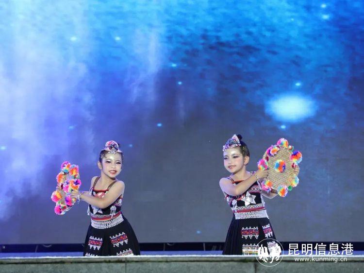 第十七届墨江国际双胞胎节暨哈尼太阳节