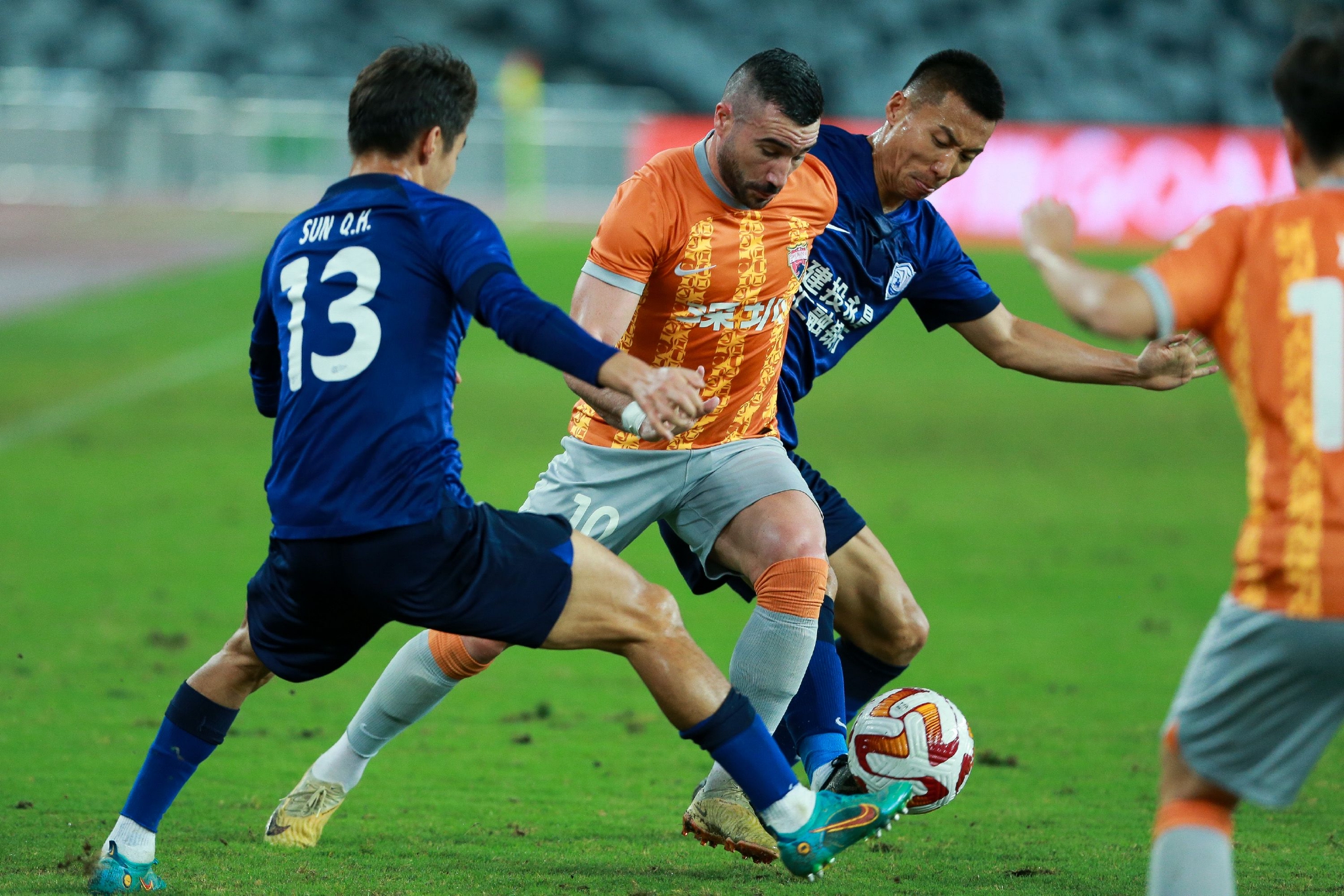 足球——中超:沧州雄狮胜深圳|沧州雄狮|中超|足球_新浪新闻