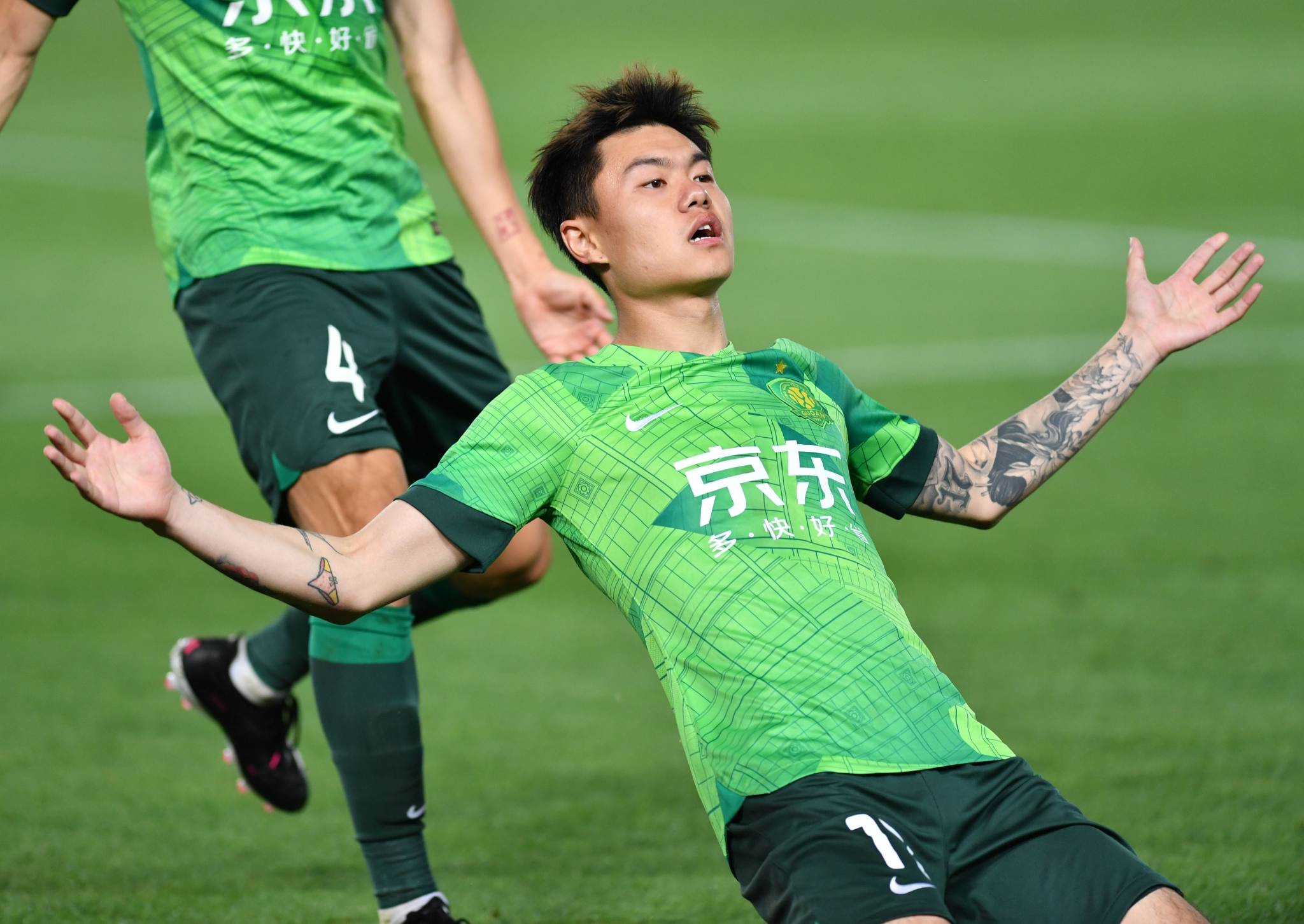 足球——中超:北京国安胜河南|河南队|河南|足球_新浪新闻