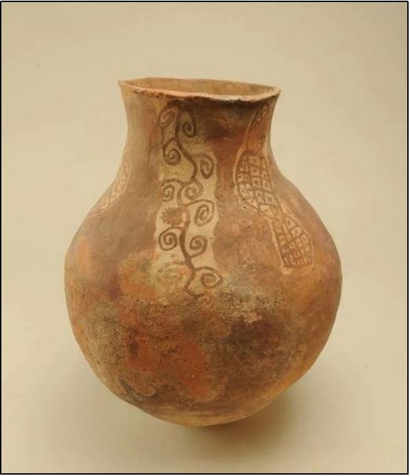 田园葡萄纹彩陶罐, 1987年察吾呼沟口4号墓地43号墓出土