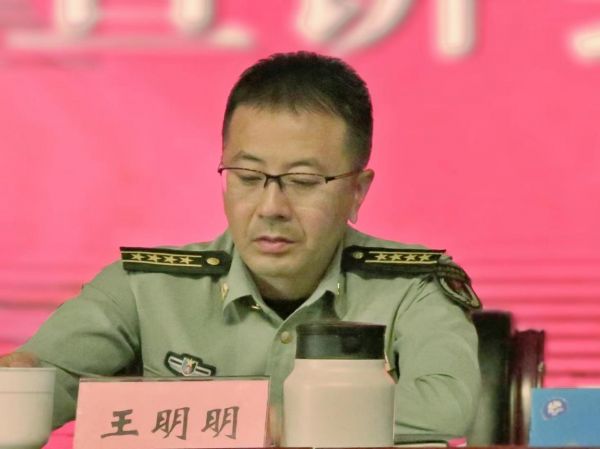 战略支援部队政治工作部办公室副主任王明明致谢