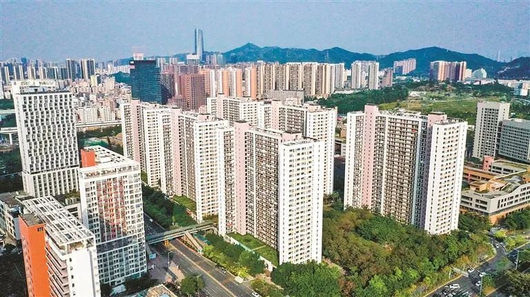 位于龙华区白石龙的龙悦居三期是深圳市保障性住房项目.