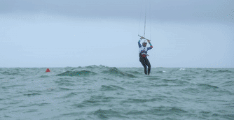 追光 | 放飞一只风筝，去海上乘风破浪(放飞风筝放飞希望放飞梦想用了几种修辞手法)