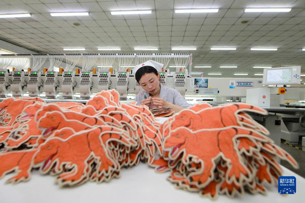 山东即墨:纺织服装产业活力足__财经头条