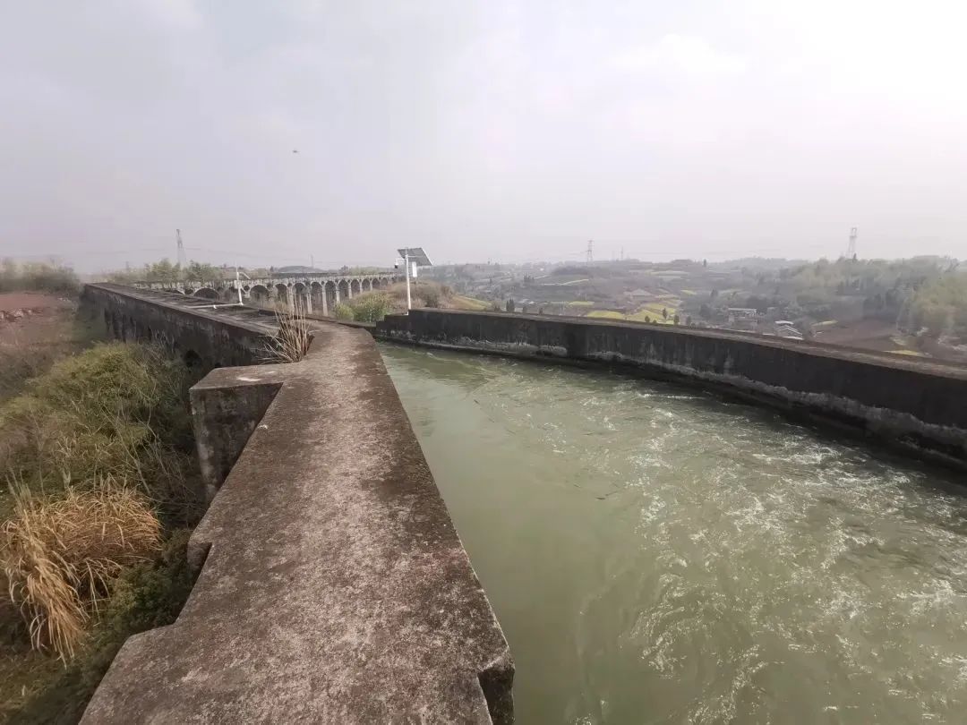 四川省隆昌市沱灌工程往灌区输水,保障春灌&nbsp;图/邵明亮