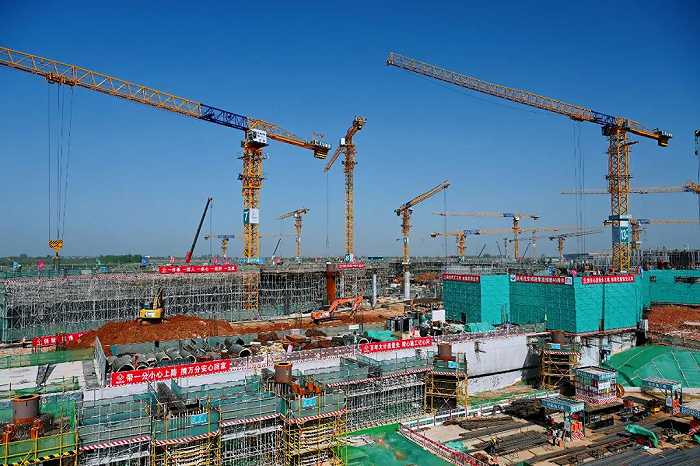 合肥新桥国际机场二期改扩建工程t2航站楼建设现场.