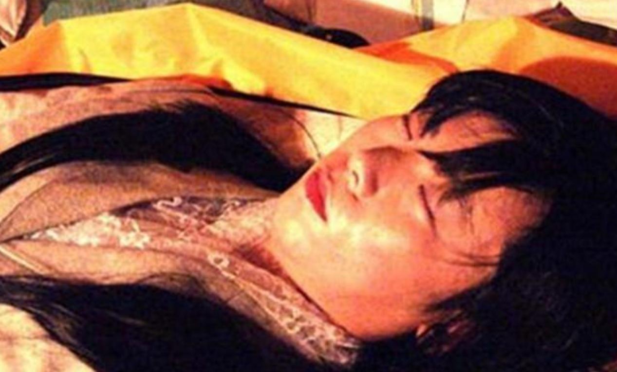 砀山女尸出土时面色如活人,被泡在福尔马林里后,竟发生惊天变化