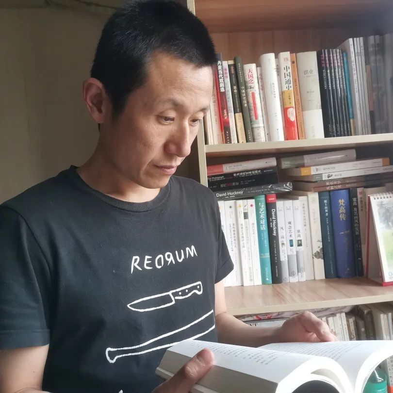 在 做过19份工作之后,他找到了什么?|专访胡安焉|胡安_新浪新闻