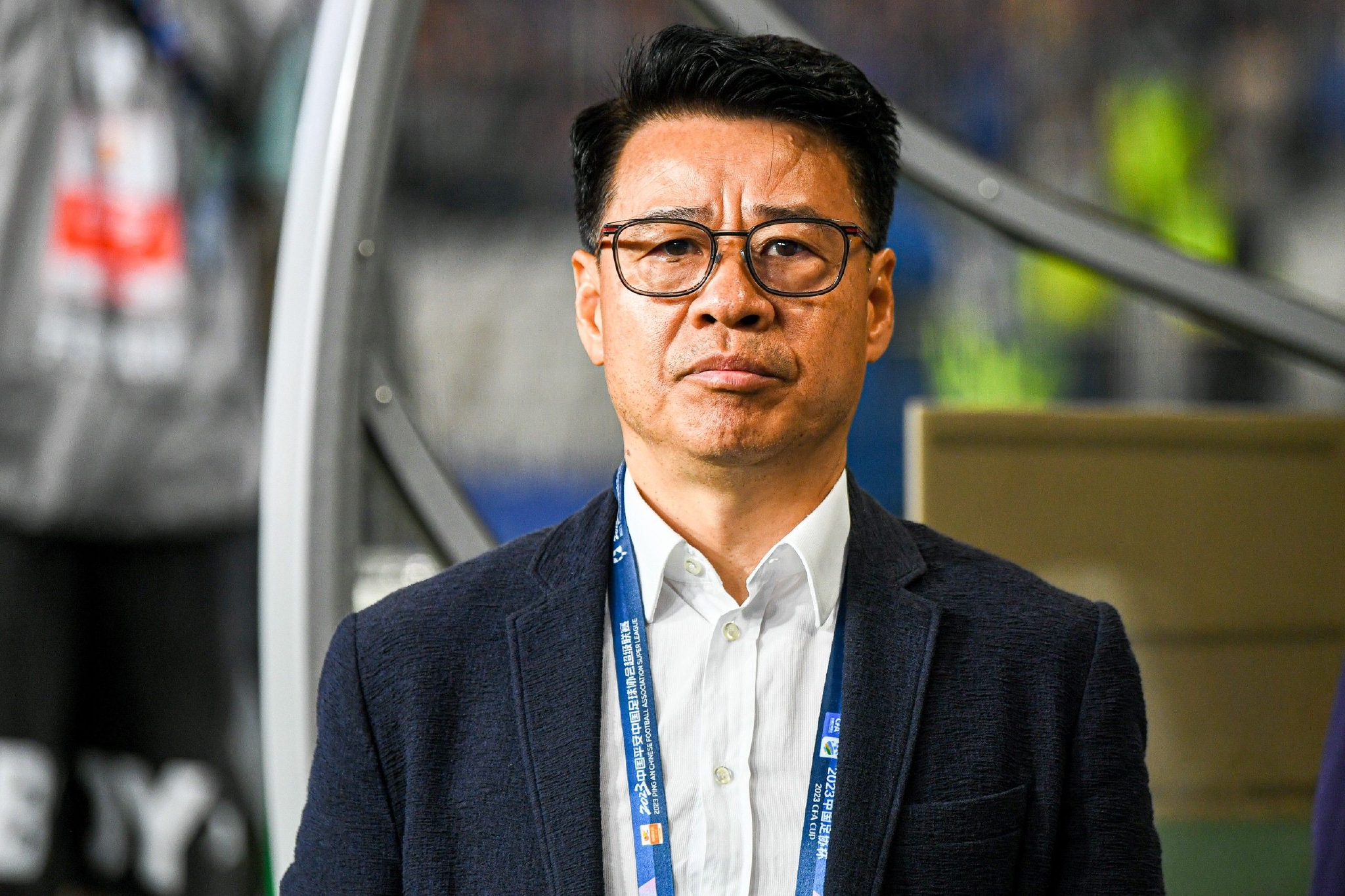 申花主帅吴金贵.