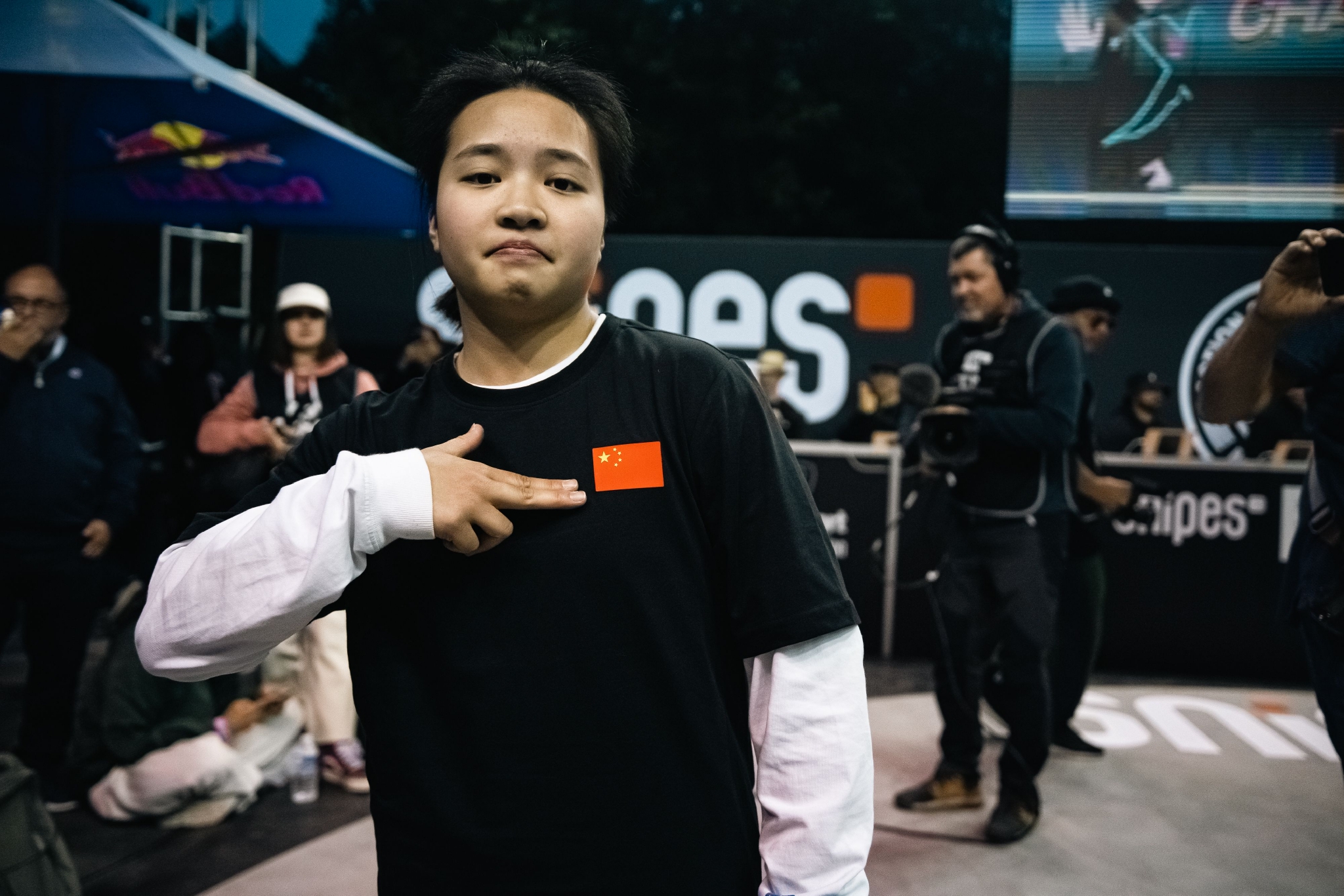 5月18日,冠军中国选手刘清漪在颁奖仪式上.新华社记者 肖亚卓 摄