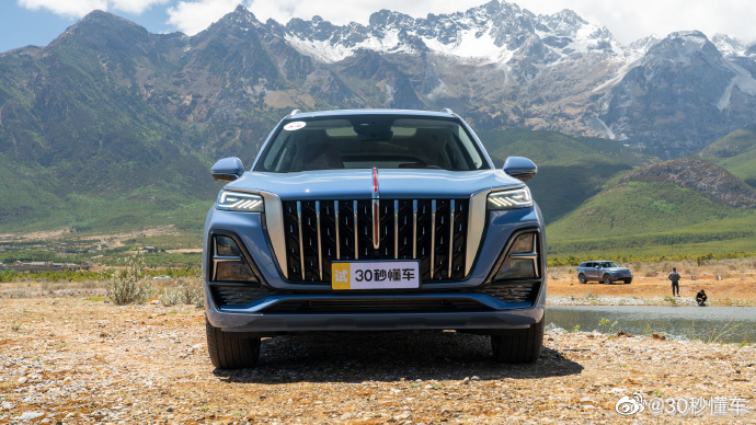 1838万起换装8at新红旗hs5公布售价5月21日