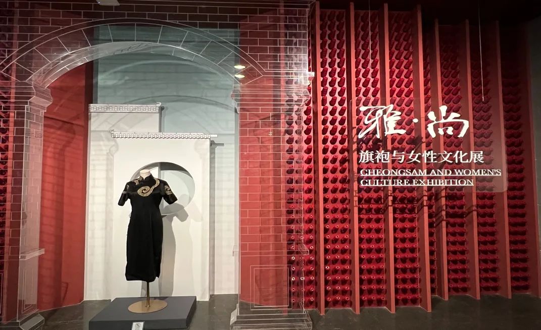 走进博物馆感受中国旗袍之美67