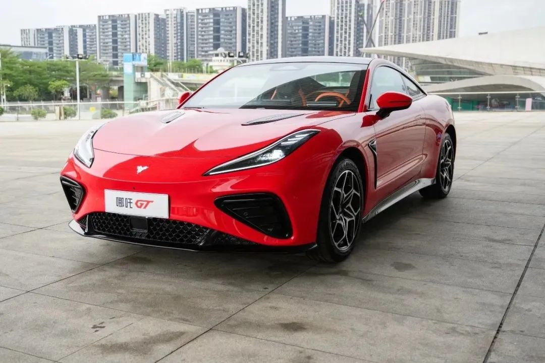 市场高速发展,国产性能车不断涌现,就连国产跑车也不再局限于概念车