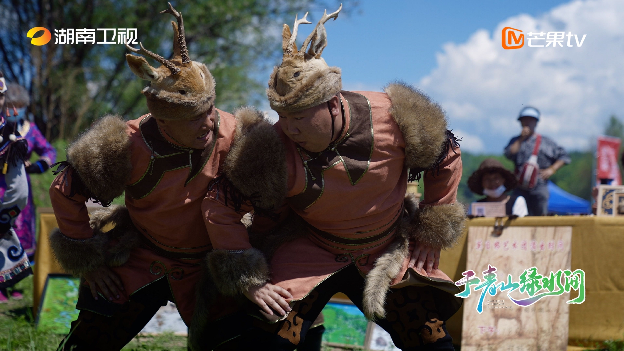 一声鹿哨一支斗熊舞于青山绿水间带你穿越鄂伦春上千年历史