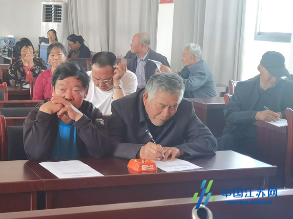 《我们是第一书记》，每件事都是真的