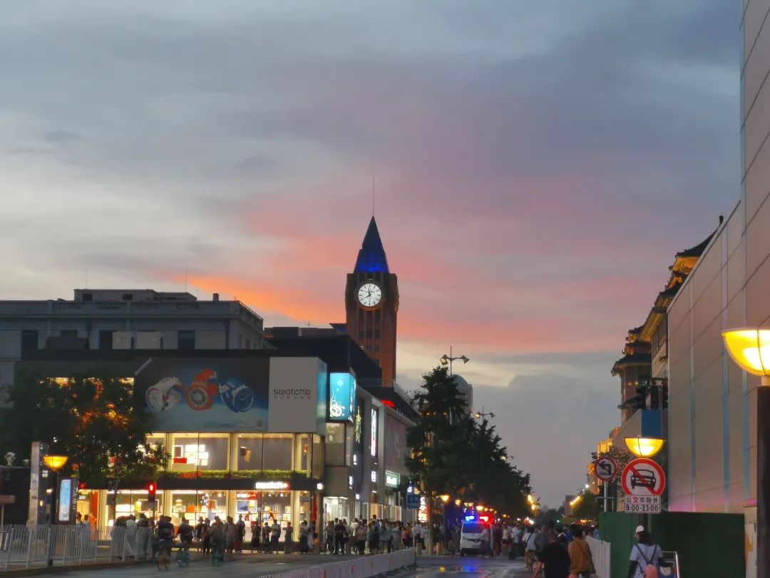 轻重并举,王府井集团的奥莱新版图|王府井_新浪财经_新浪网