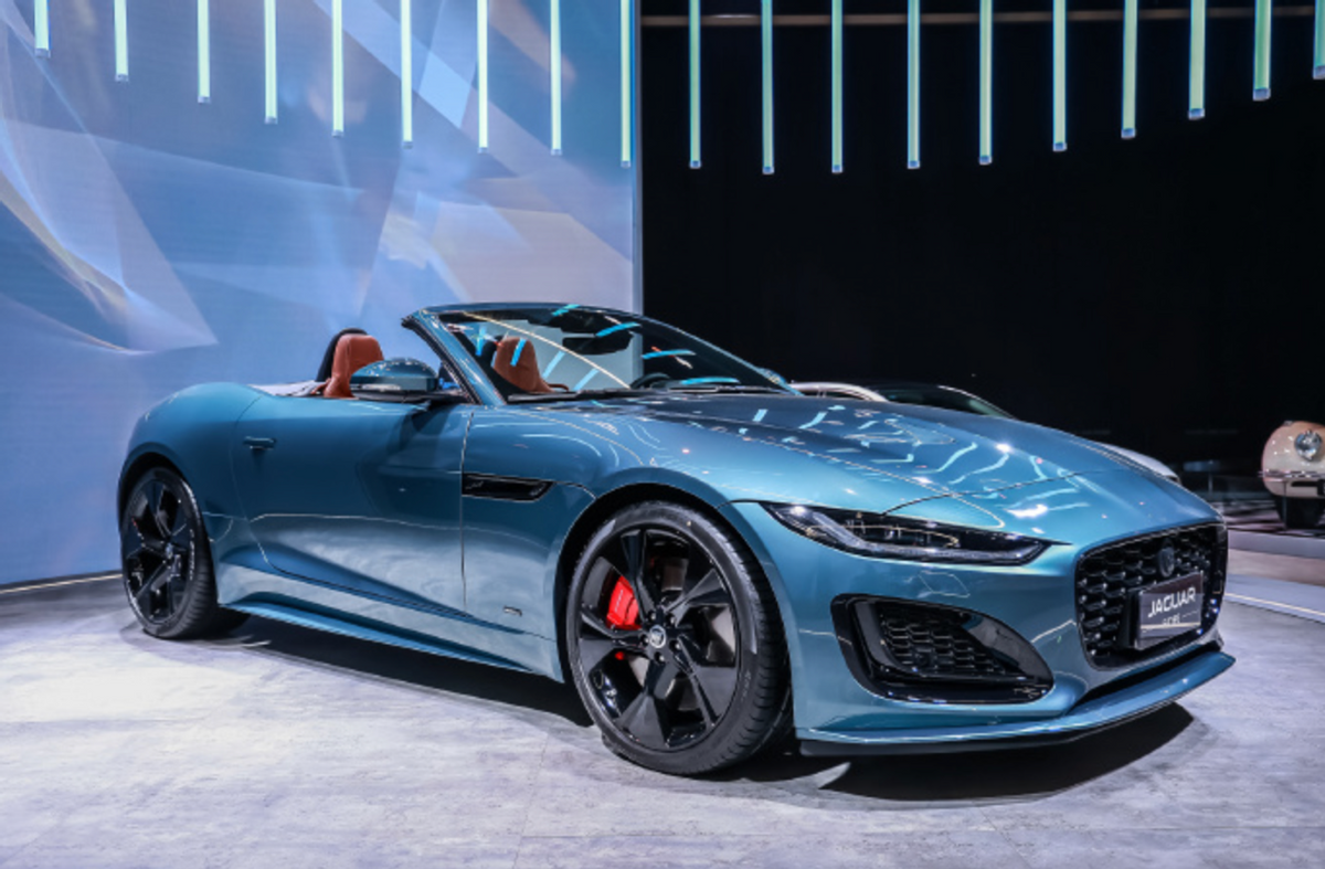 英国豪华轿跑捷豹f-type 成为出行好伙伴-新浪汽车