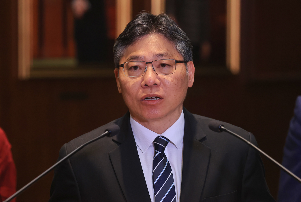 深夜發聲:十分痛心,已要求立刻改善服務! - 新浪香港