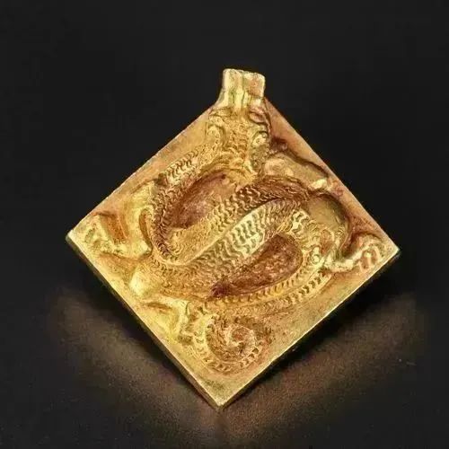 "文帝行玺"龙钮金印&nbsp;西汉南越国时期&nbsp;1983年南越文王墓出土