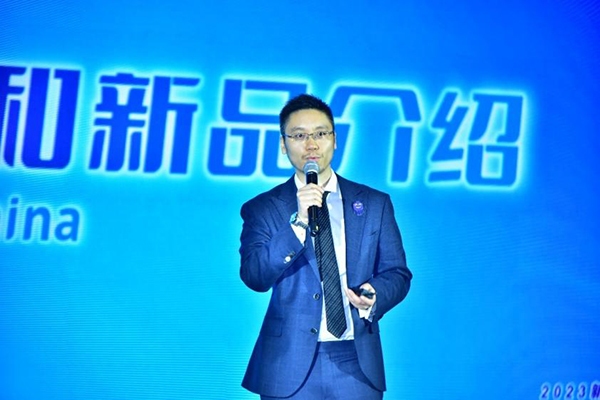 赛诺菲消费者健康药业中国区首席营销官季超表示,"黄金五力法则"