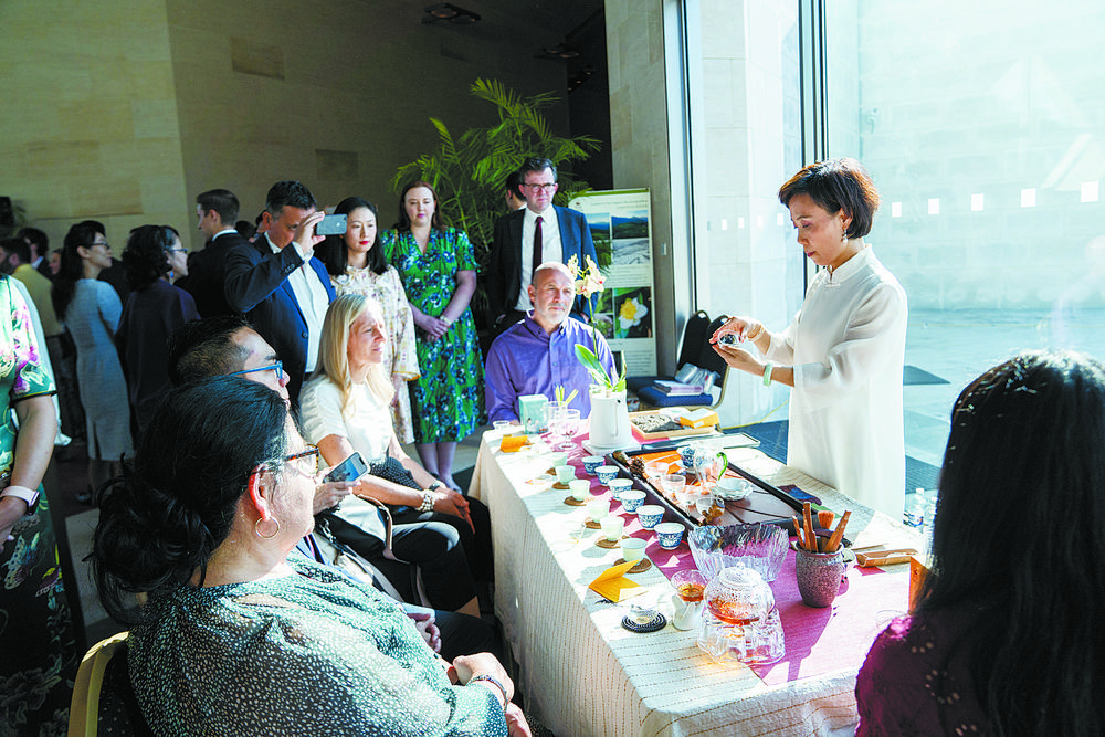 "茶和天下·雅集"活动在多国举行