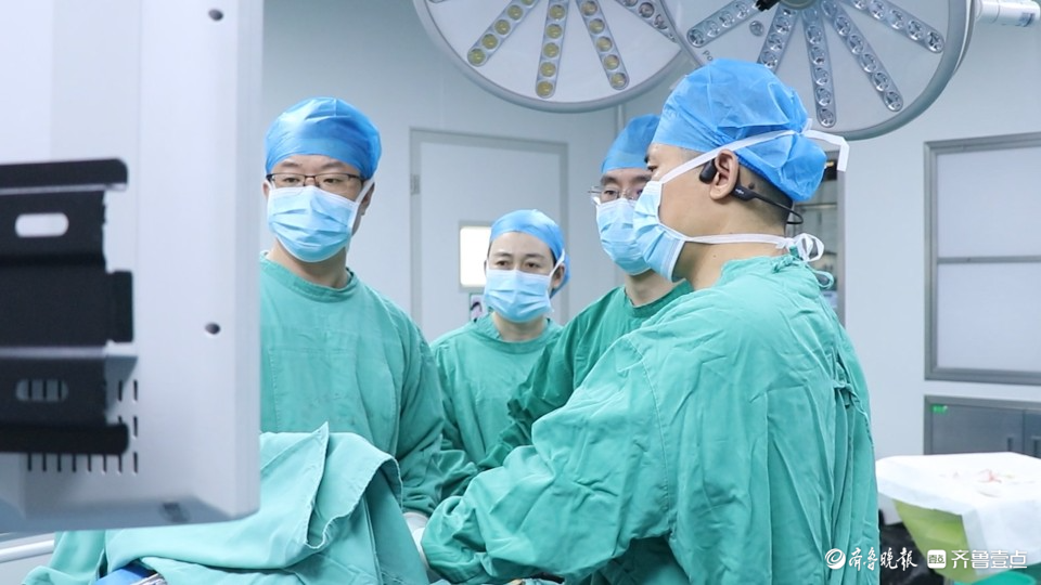 包含中国医学科学院肿瘤医院胸外科找号贩子挂号多少钱；绝对实力办事的词条