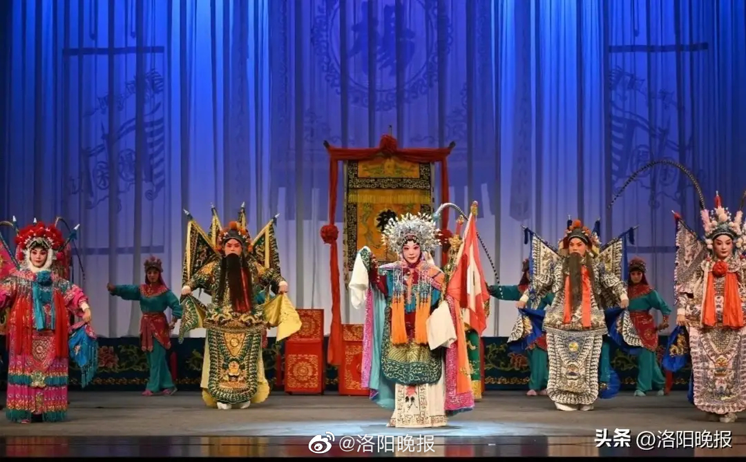 豫剧马派经典剧目“一挂两花”展演拉开帷幕|花打朝|豫剧|花枪缘_新浪新闻