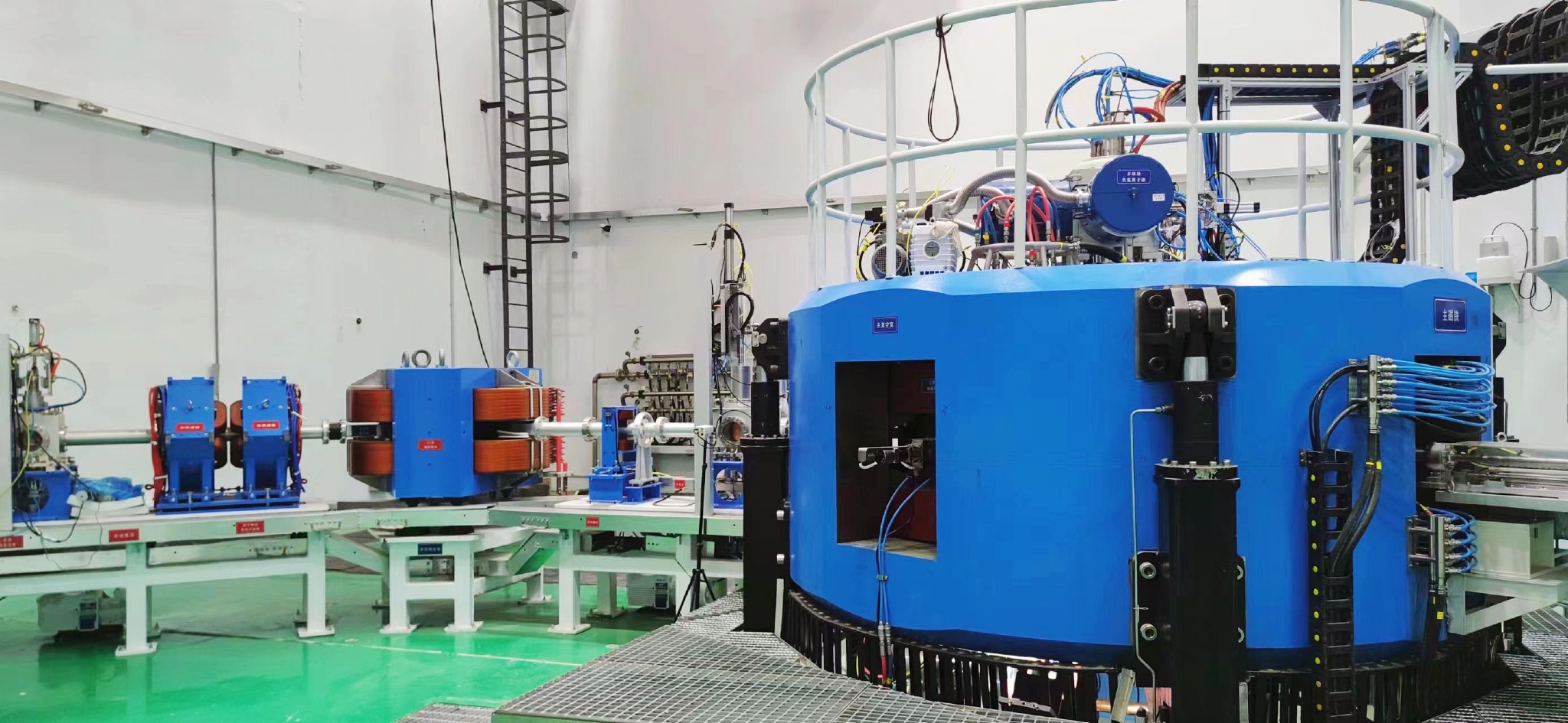 怀柔50mev质子回旋加速器(中国科学院国家空间科学中心供图)